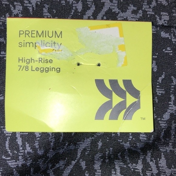 All In Motion High Rise Legging NWT - Picture 3 of 7